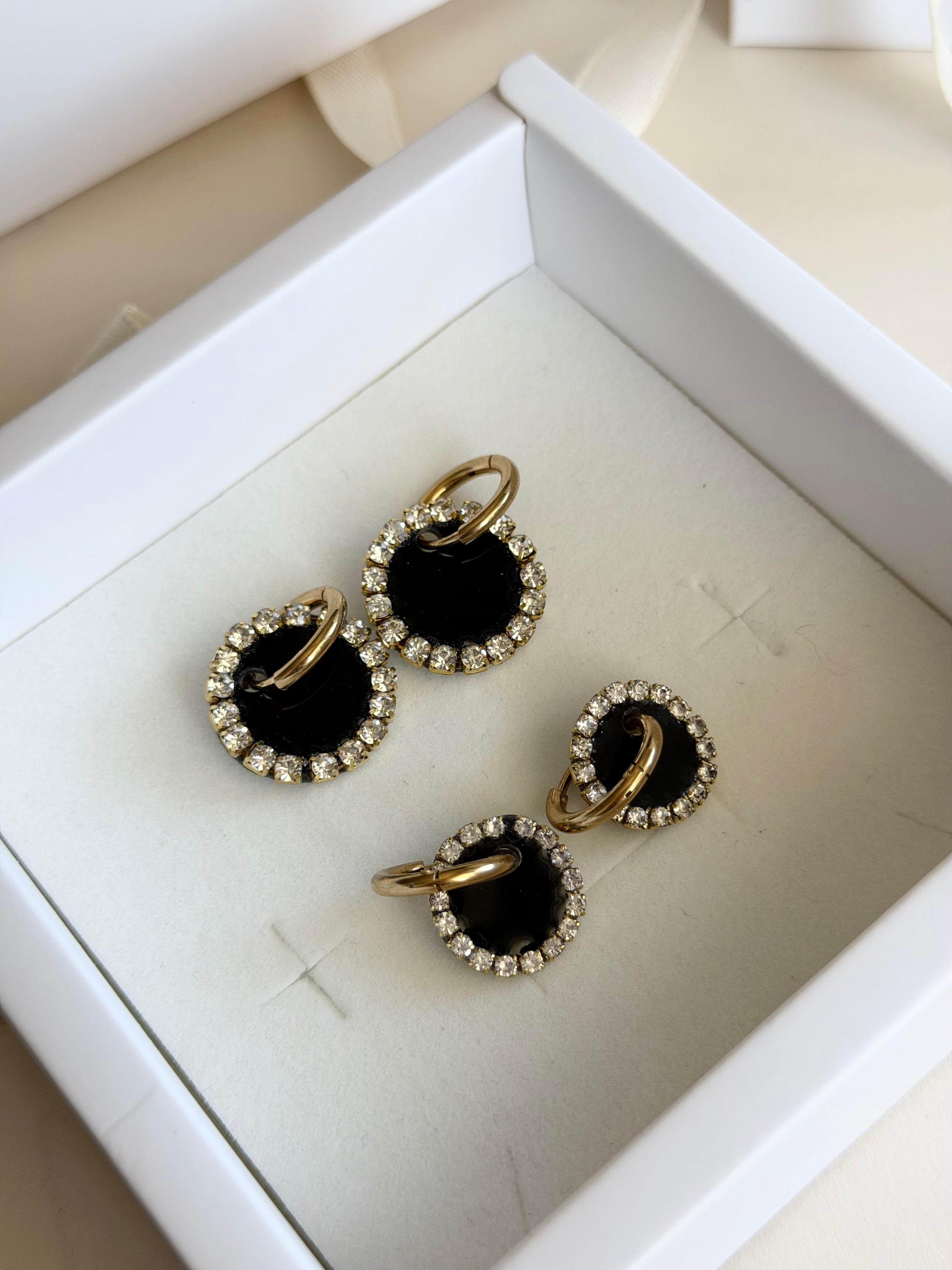 Caravanas STRASS grande | Negro dorado